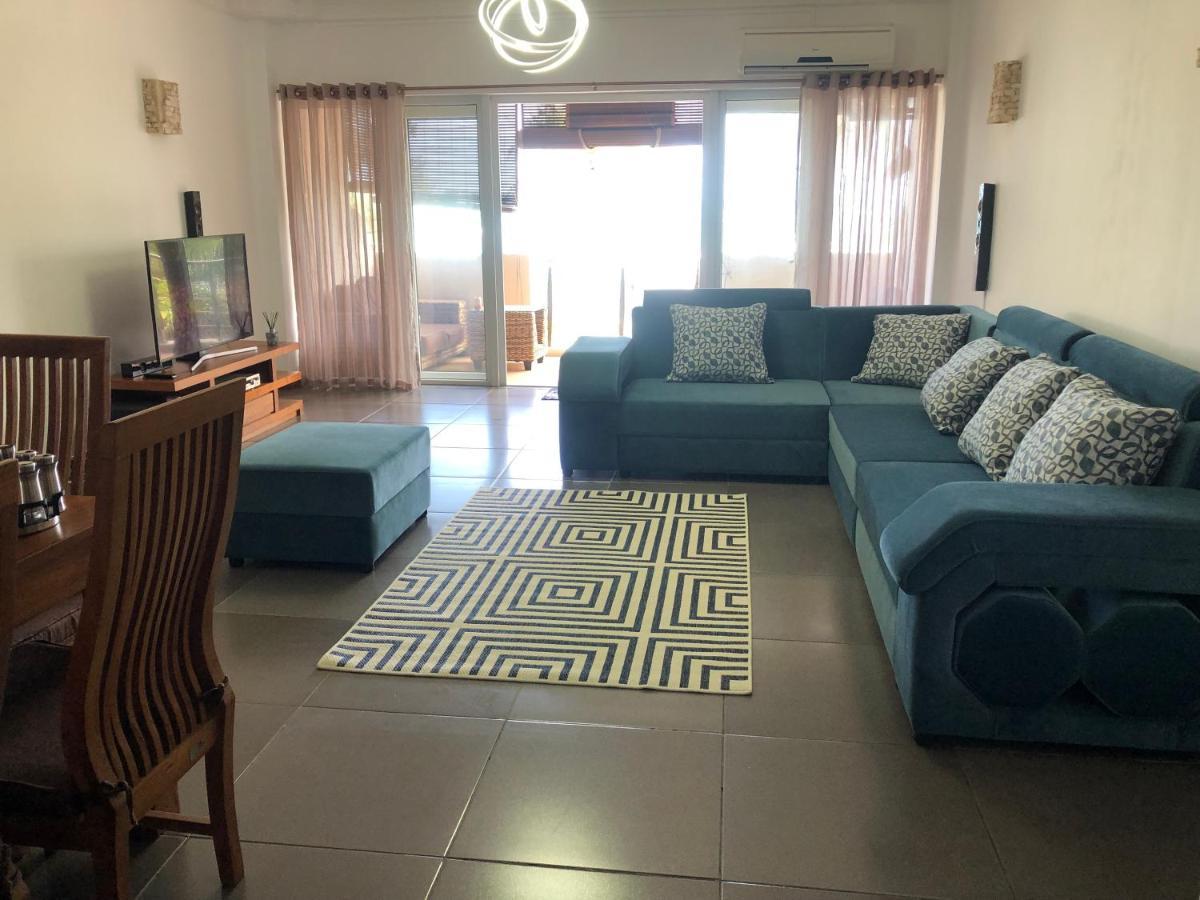 דירות The Vale Ocean-View Penthouse With Roof Terrace, Grand Baie, Waterside Complex מראה חיצוני תמונה